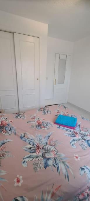 Bungalow Avec Piscine トレビエハ エクステリア 写真